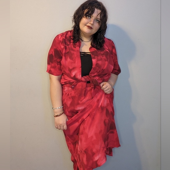 NWT Red Floral Skirt Set - Picture 3 of 3